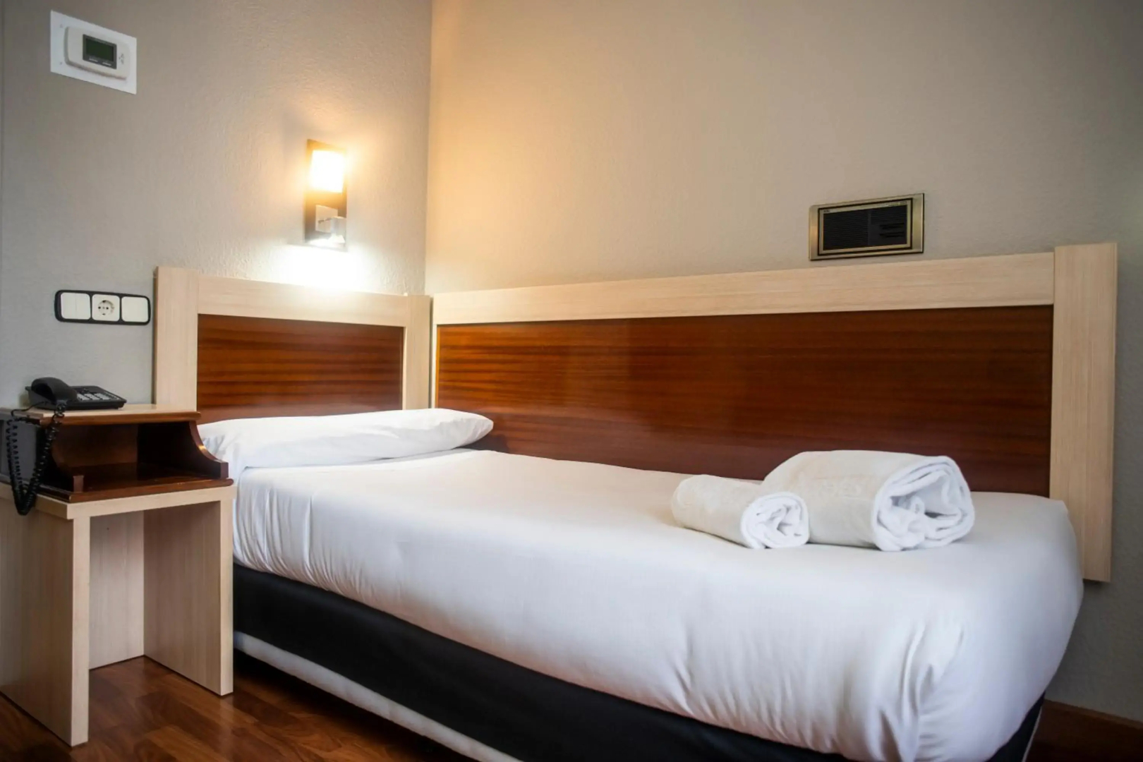 Photo - B&B HOTEL Zaragoza Royal