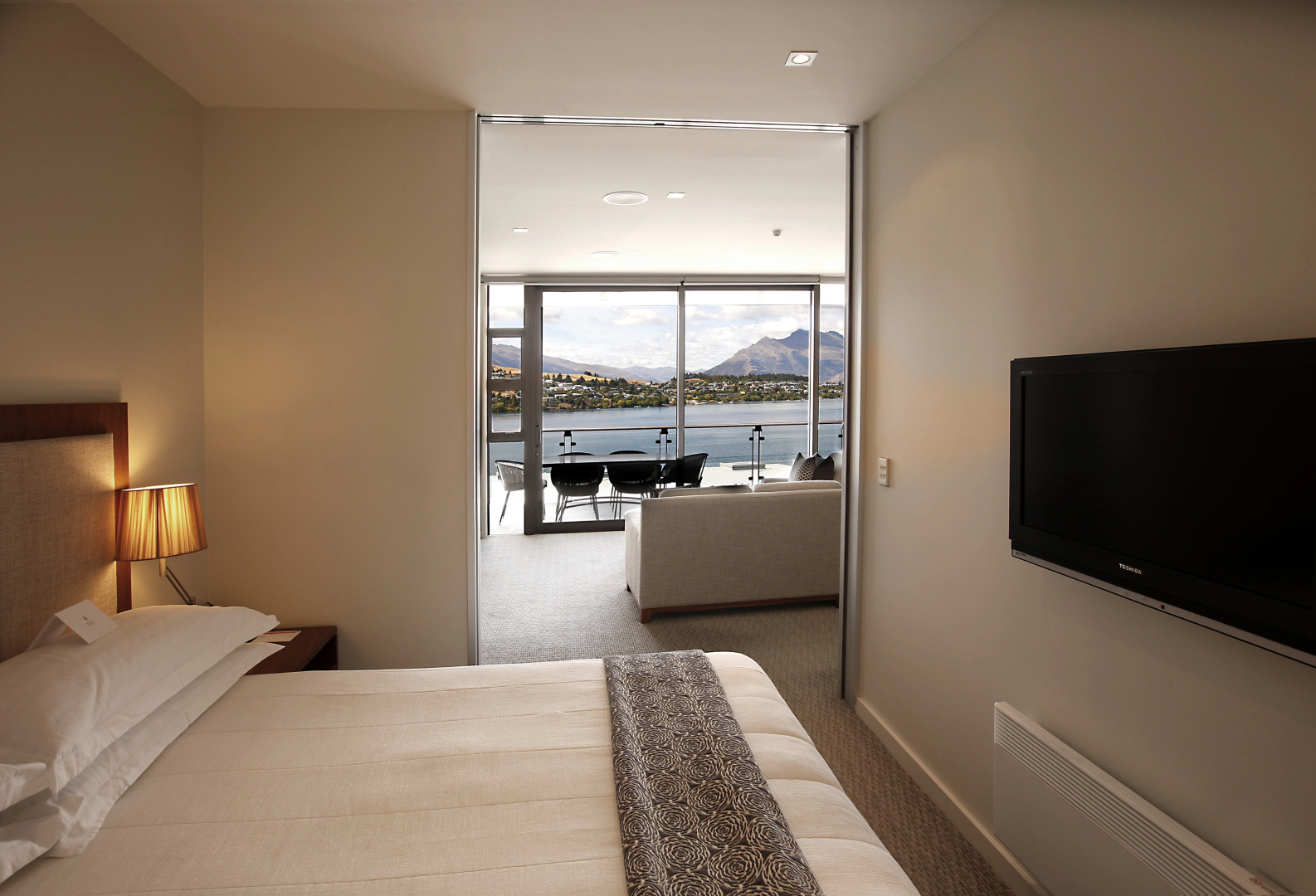 Foto - The Rees Hotel & Luxury Apartments