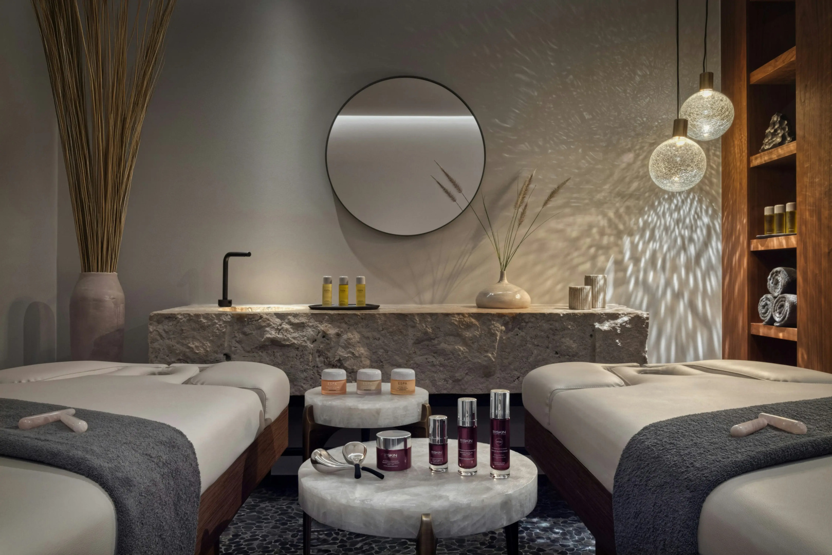 Photo - Sandblu Santorini, LXR Hotels & Resorts