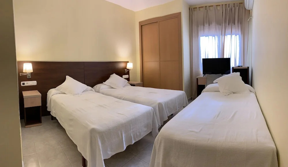 Photo - Hostal Monasterio de Rueda