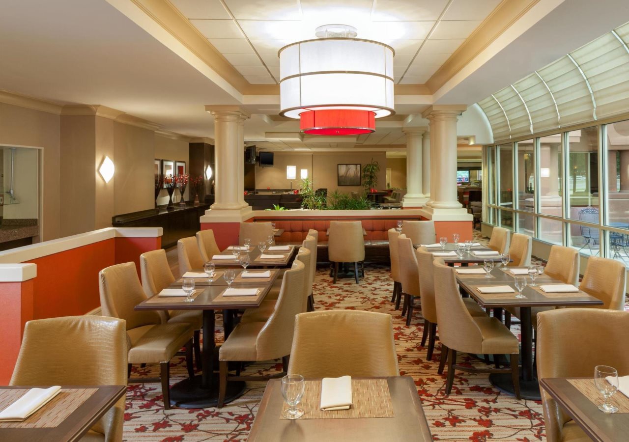 Foto - Sheraton Suites Market Center Dallas