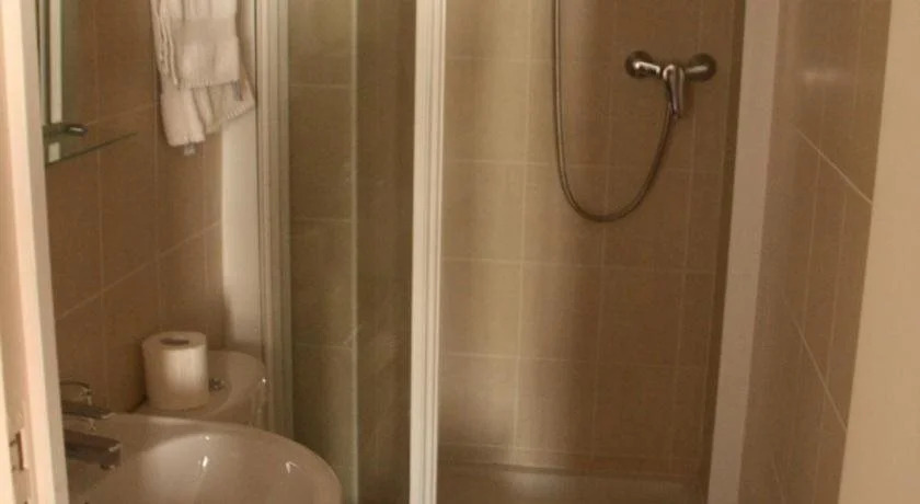 Photo - Hôtel du Roussillon