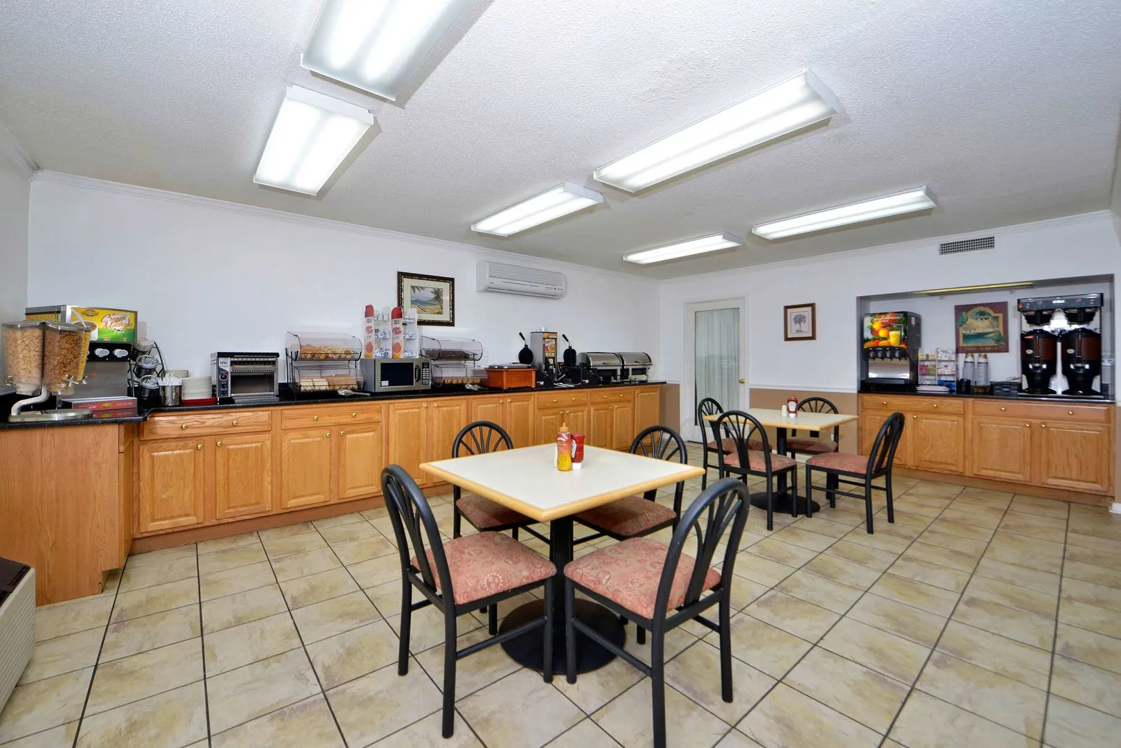 Photo - Best Western Plus Chesapeake Bay-Norfolk