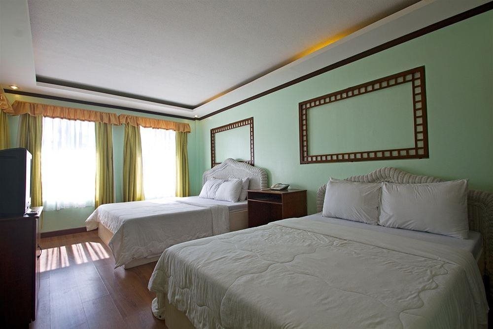 Costa De Leticia Beach Resort & Spa