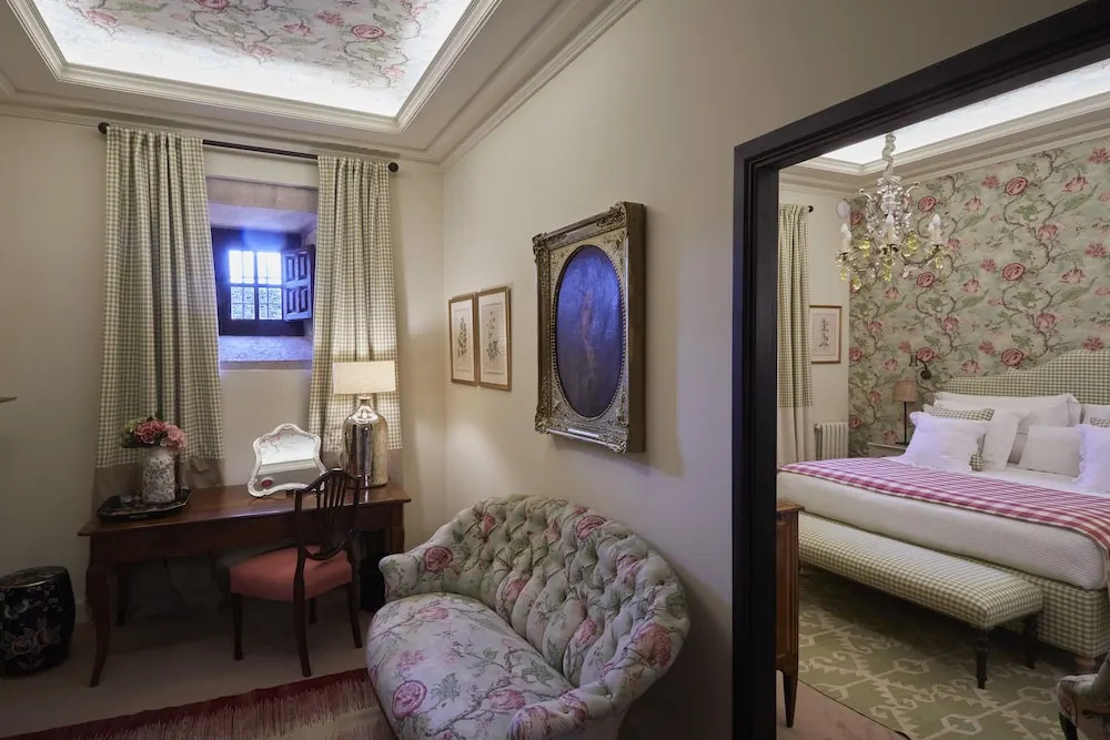 Foto - Helguera Palacio Boutique & Antique