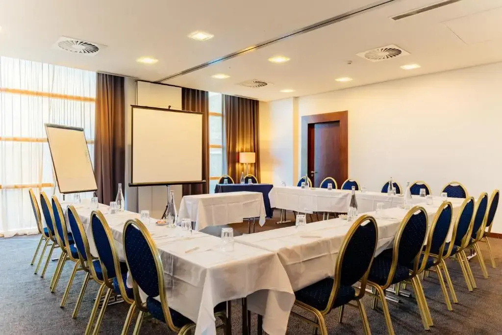 Foto - Axis Porto Business & Spa Hotel