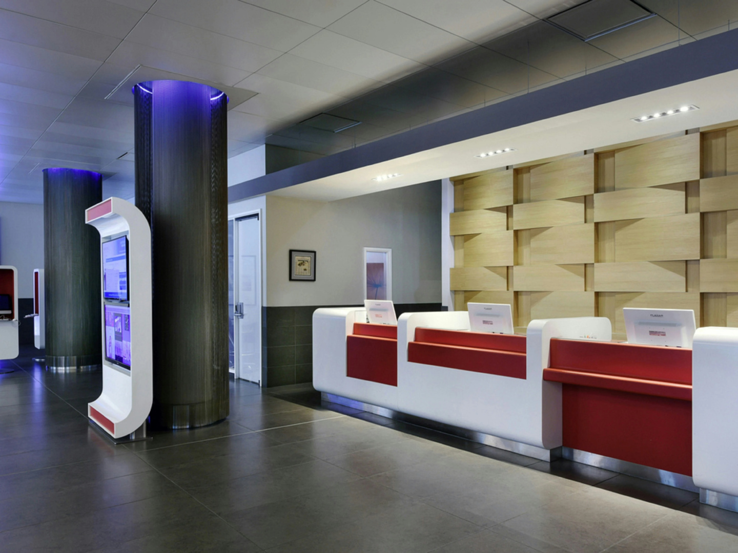 Photo - DoubleTree by Hilton Ottawa Downtown