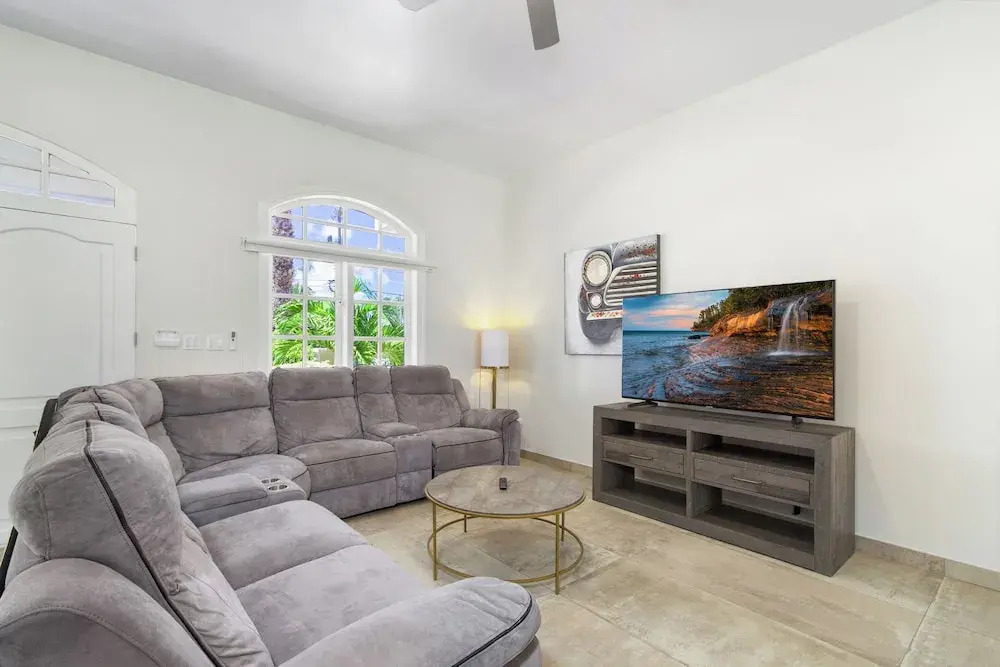 Photo - Westpunt 12-C