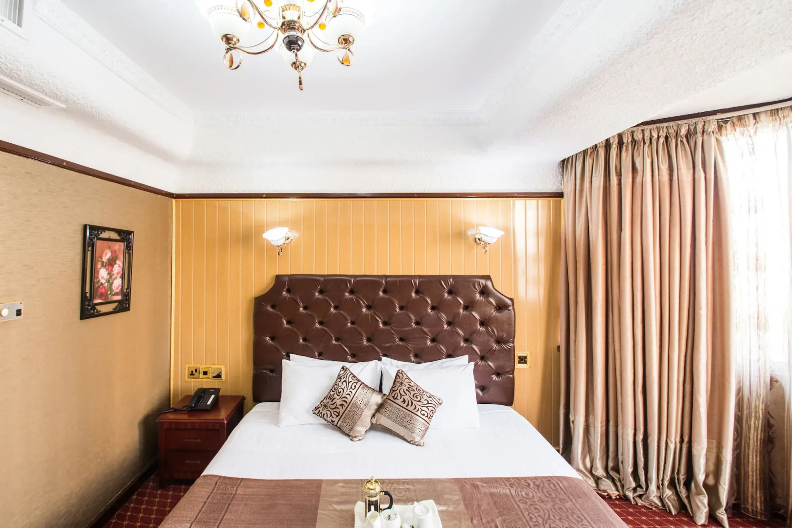 Photo - Nairobi Safari Club by Swiss-Belhotel