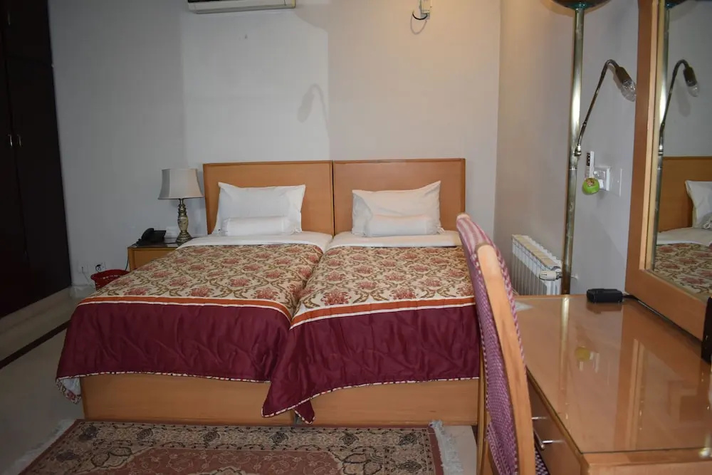 Foto - Savoy Inn