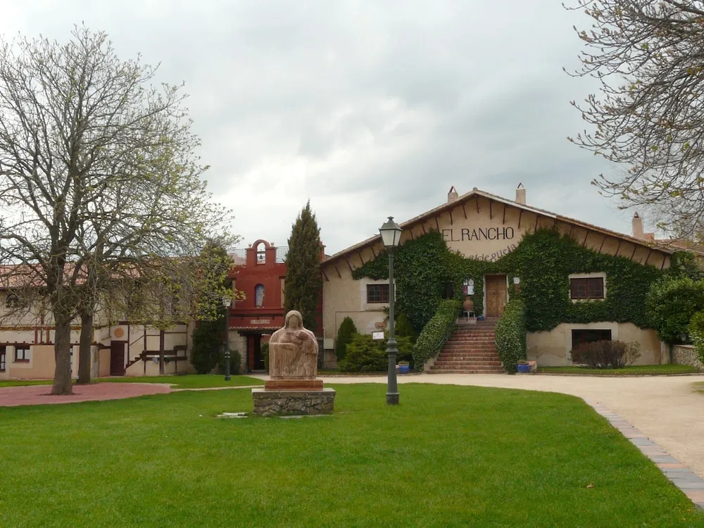Photo - Hotel El Rancho