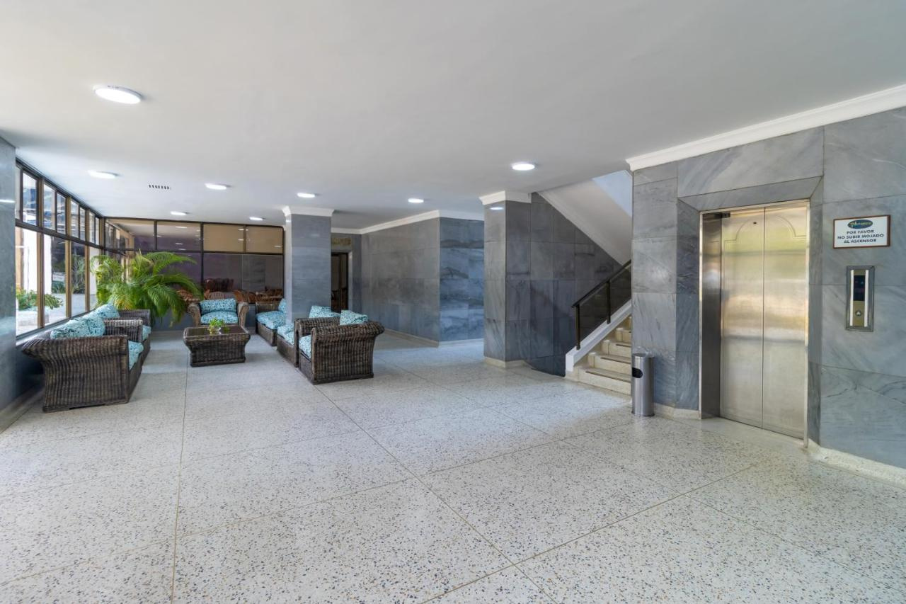 Photo - Hotel Axis Inn by Geh Suites