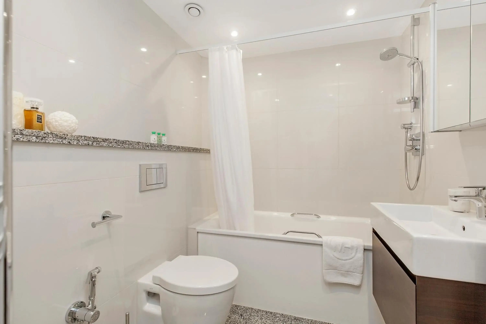 Photo - Mayfair House