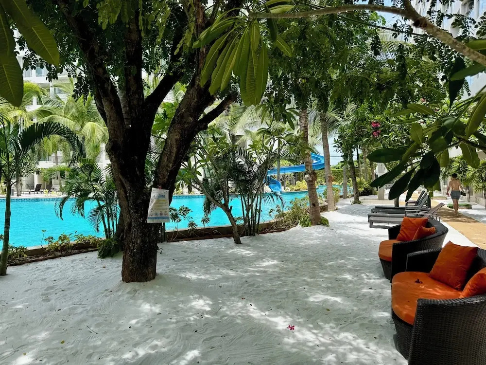 Foto - Laguna beach condo resort 3 maldives pattaya pool view ลากูน่า บีช คอนโด รีสอร์ต 3 พัทยา