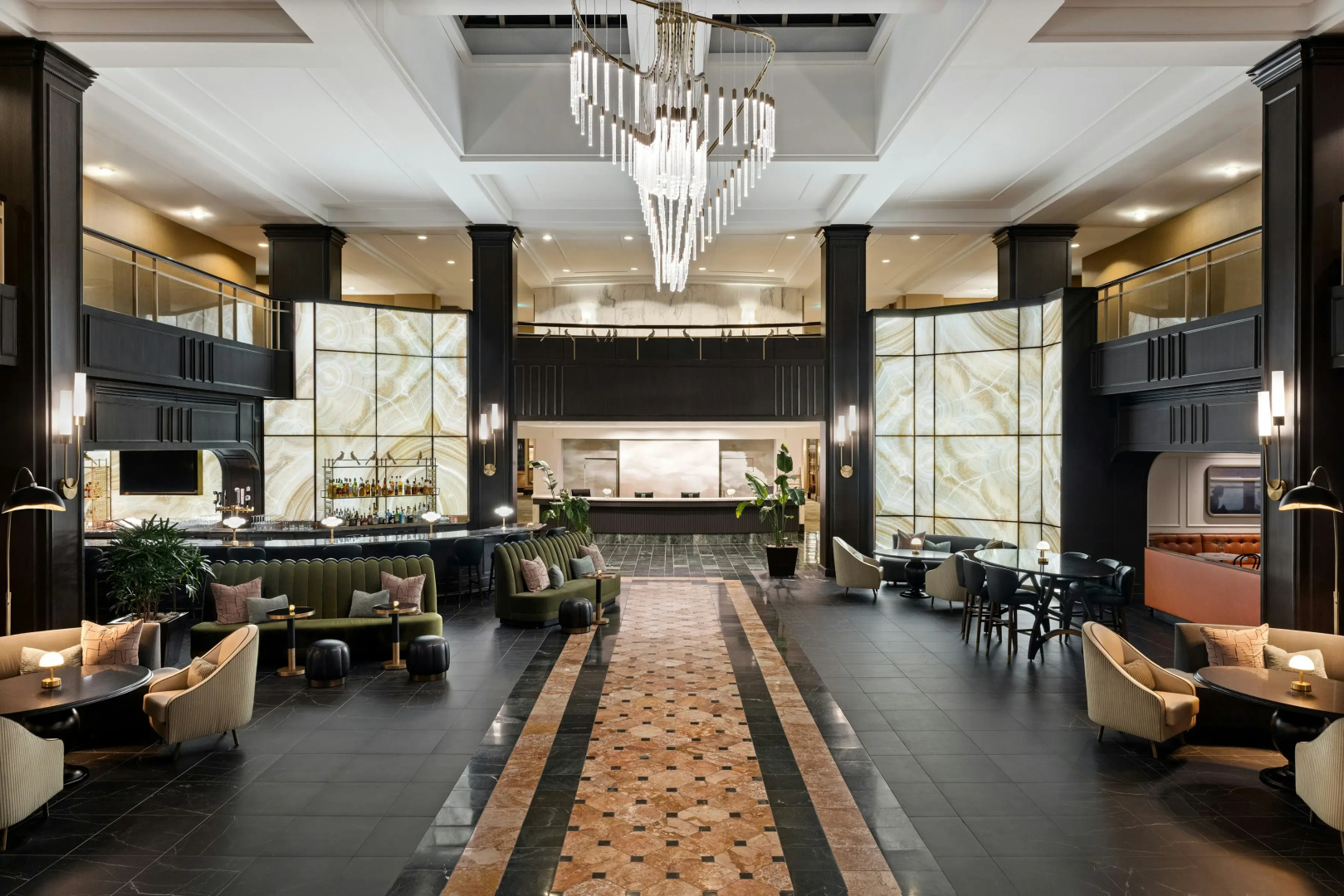 Photo - Omni Severin Hotel