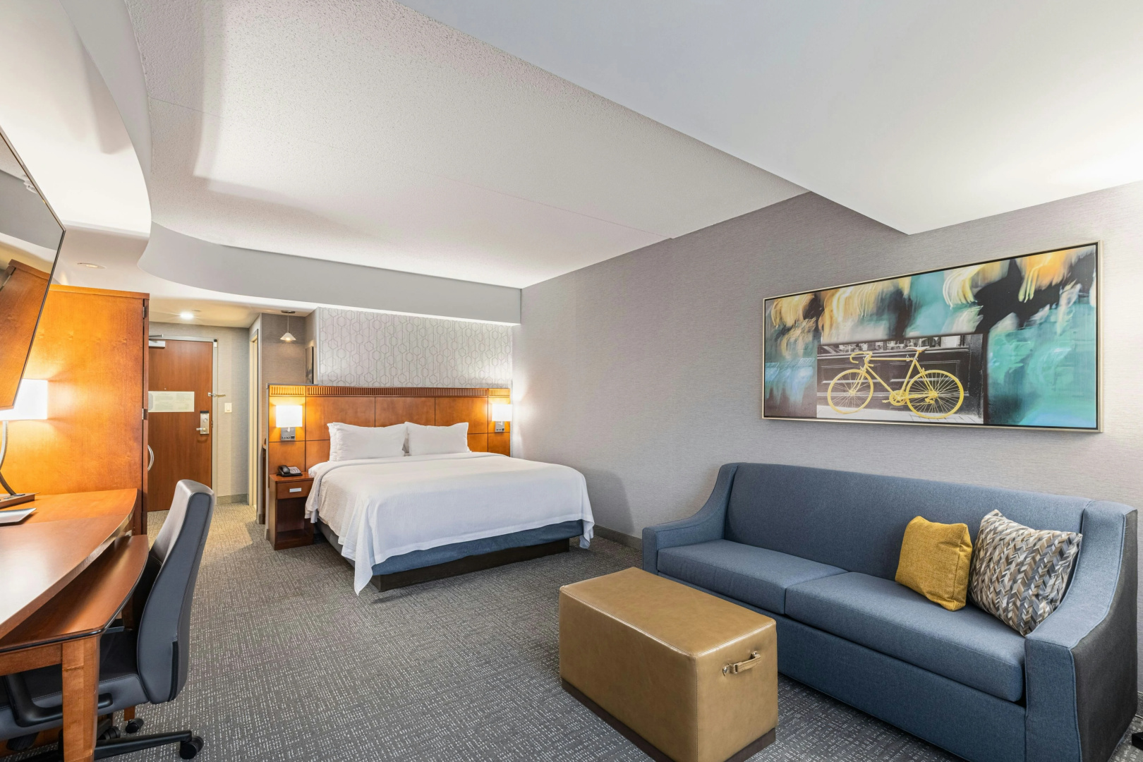 Photo - Courtyard by Marriott Boston Waltham