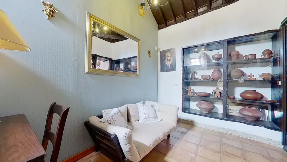 Foto - Remarkable 4-Bed Villa