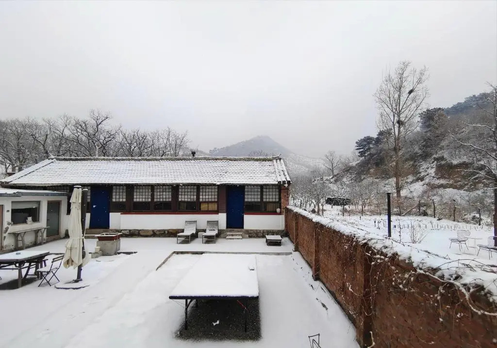 Foto - CMYK Stoneyards by the Great Wall