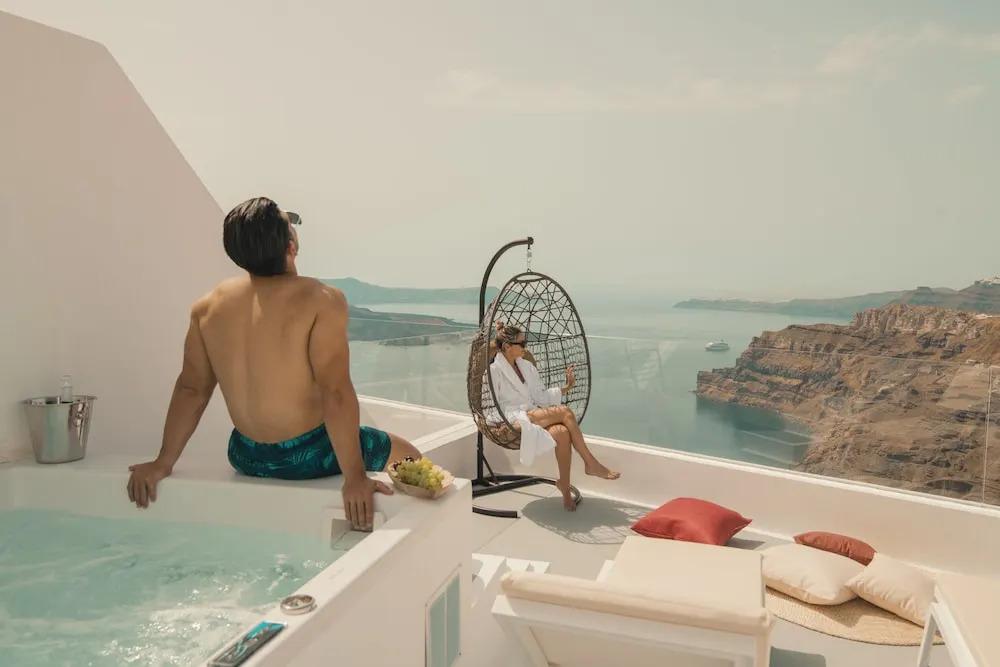 Photo - Symphony Suites Santorini