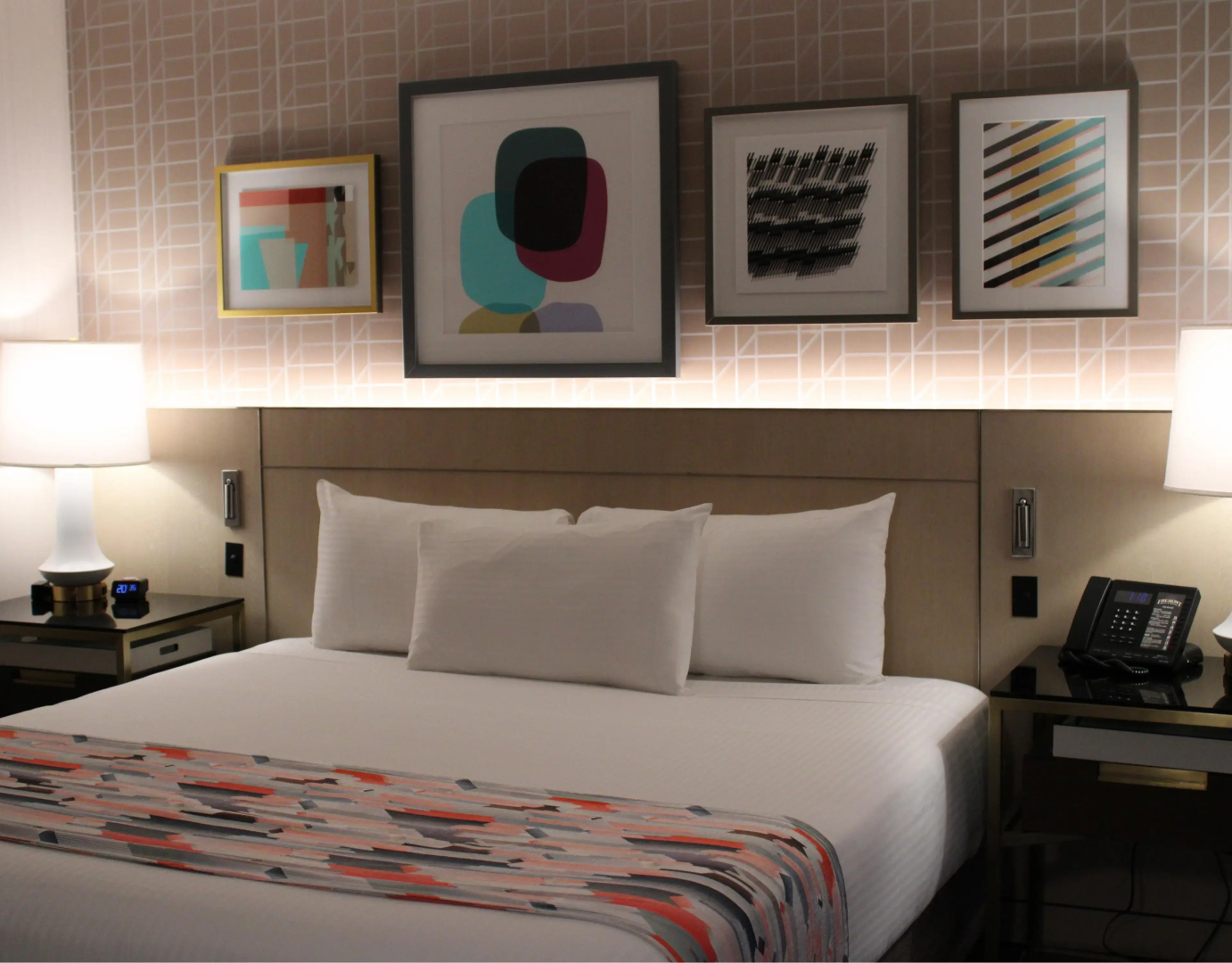 Photo - DOWNTOWN LAS VEGAS Beautiful Unit at 4 Queens Casino FREMONT