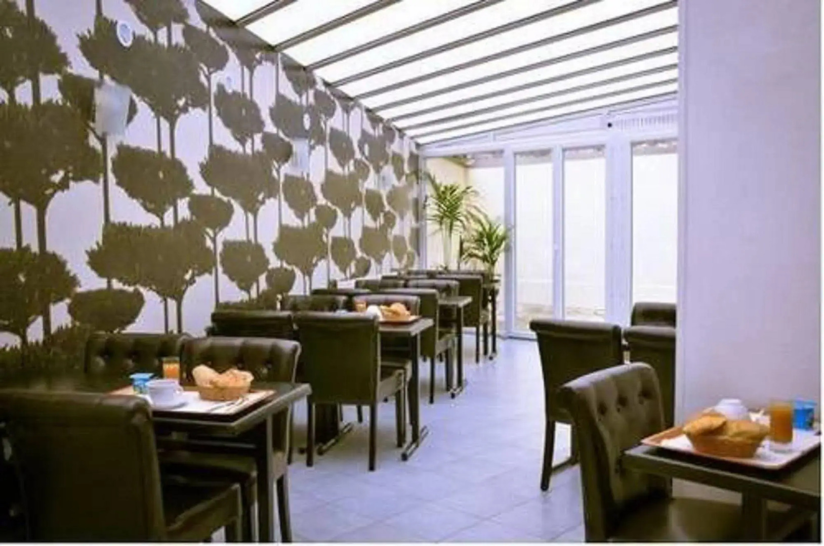 Photo - Hotel Lilas Gambetta