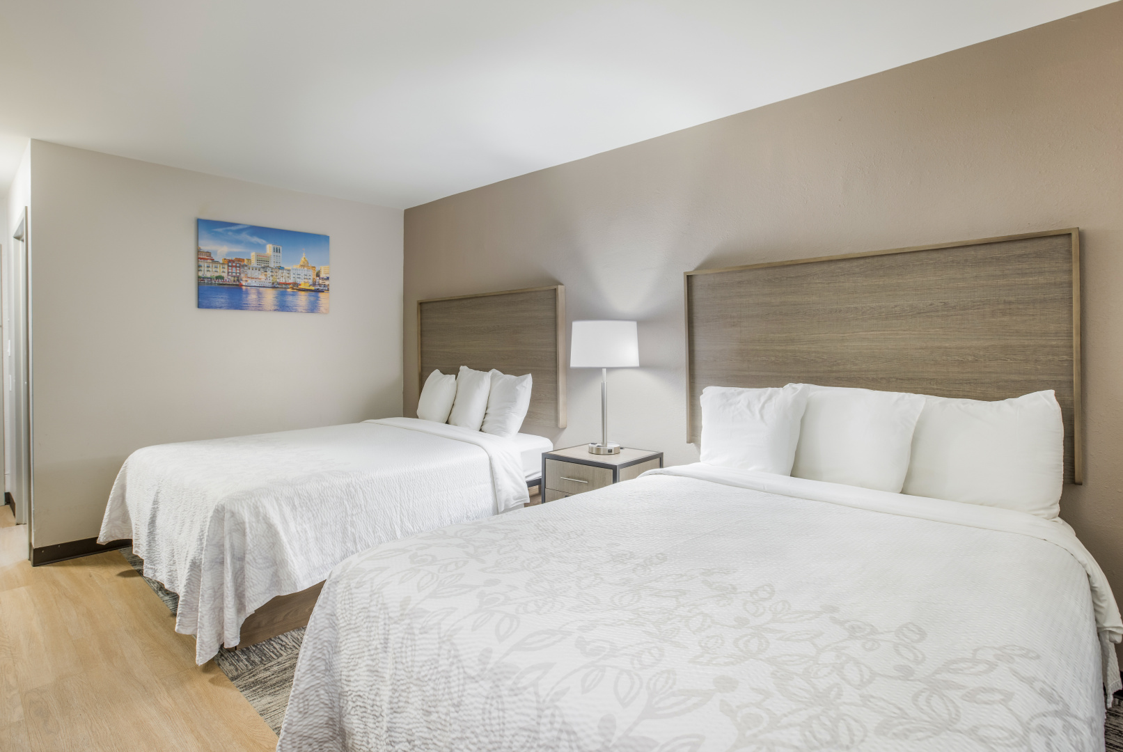 Photo - Red Roof Inn PLUS+ & Suites Savannah - I-95