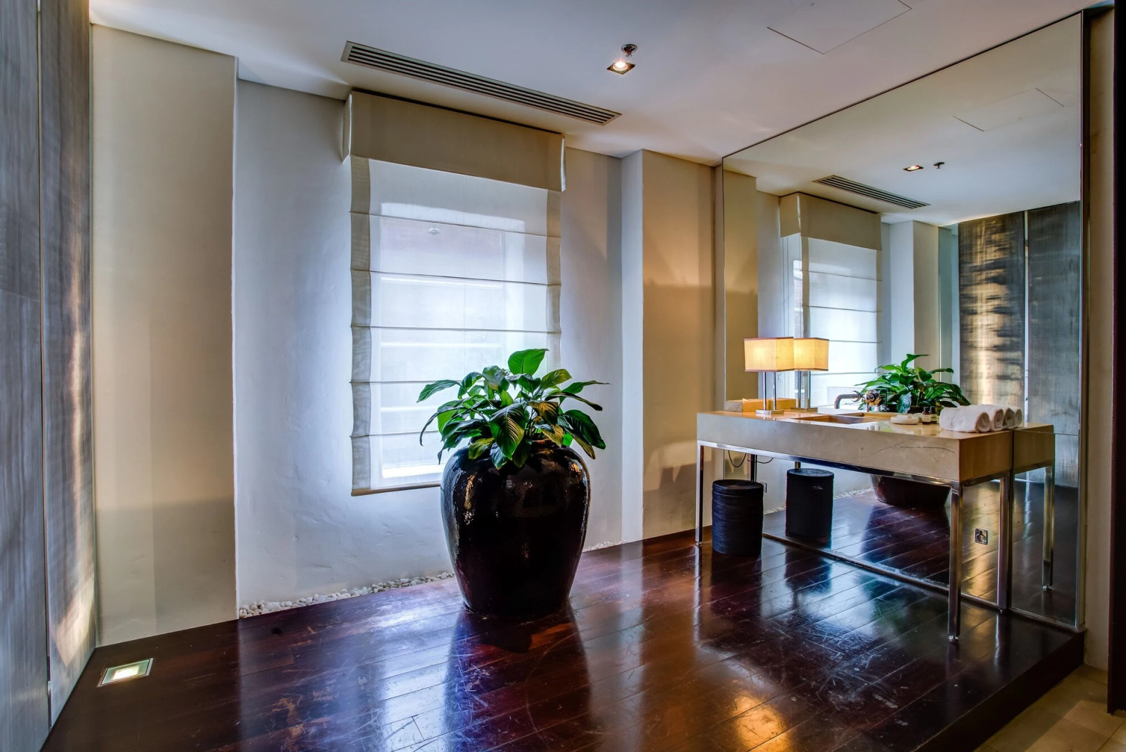 Foto - Establishment Hotel