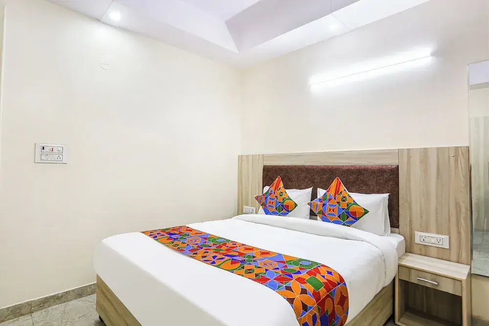 Photo - FabHotel Taugan Inn - Nr Yashobhoomi Convention Centre