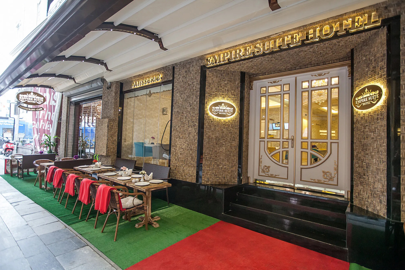 Foto - Empire Suite Hotel