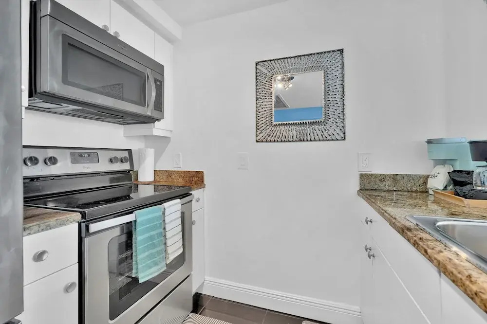 Photo - Tropical Paradise Spacious 3 bedroom