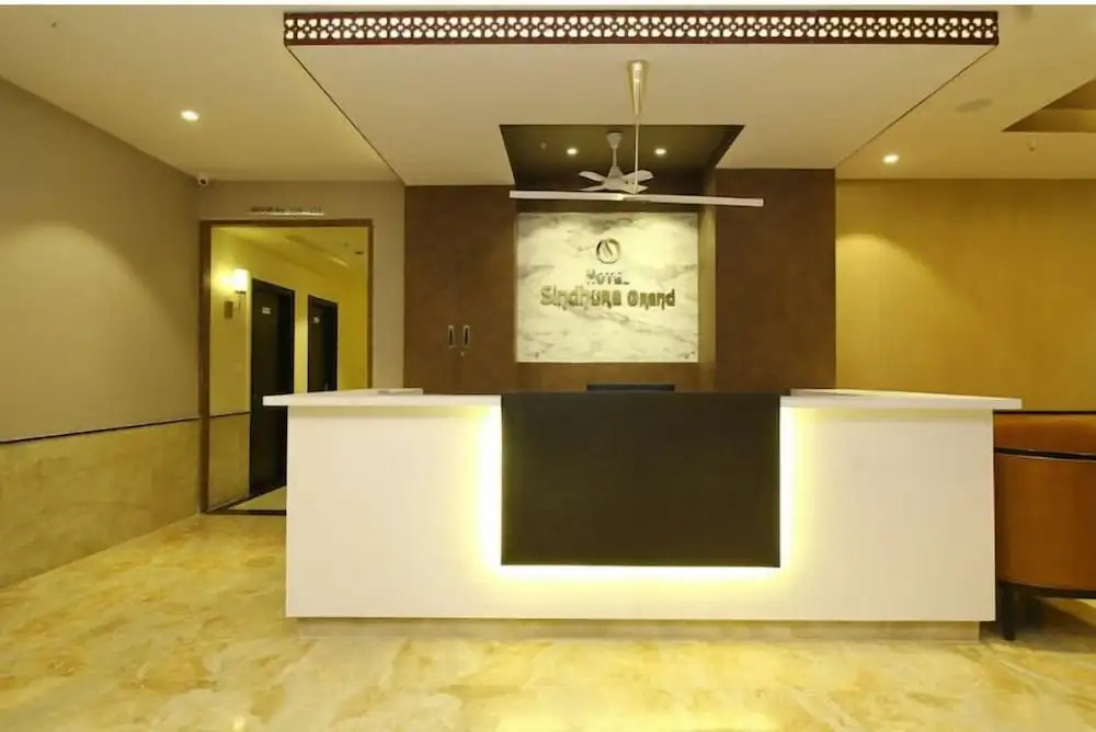 Foto - Hotel Sindhura Grand
