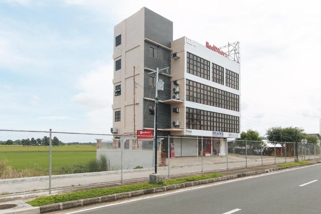 Reddoorz Near Iloilo International Airport