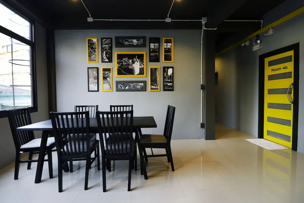 Photo - Room 22 Hostel - near Chinatown