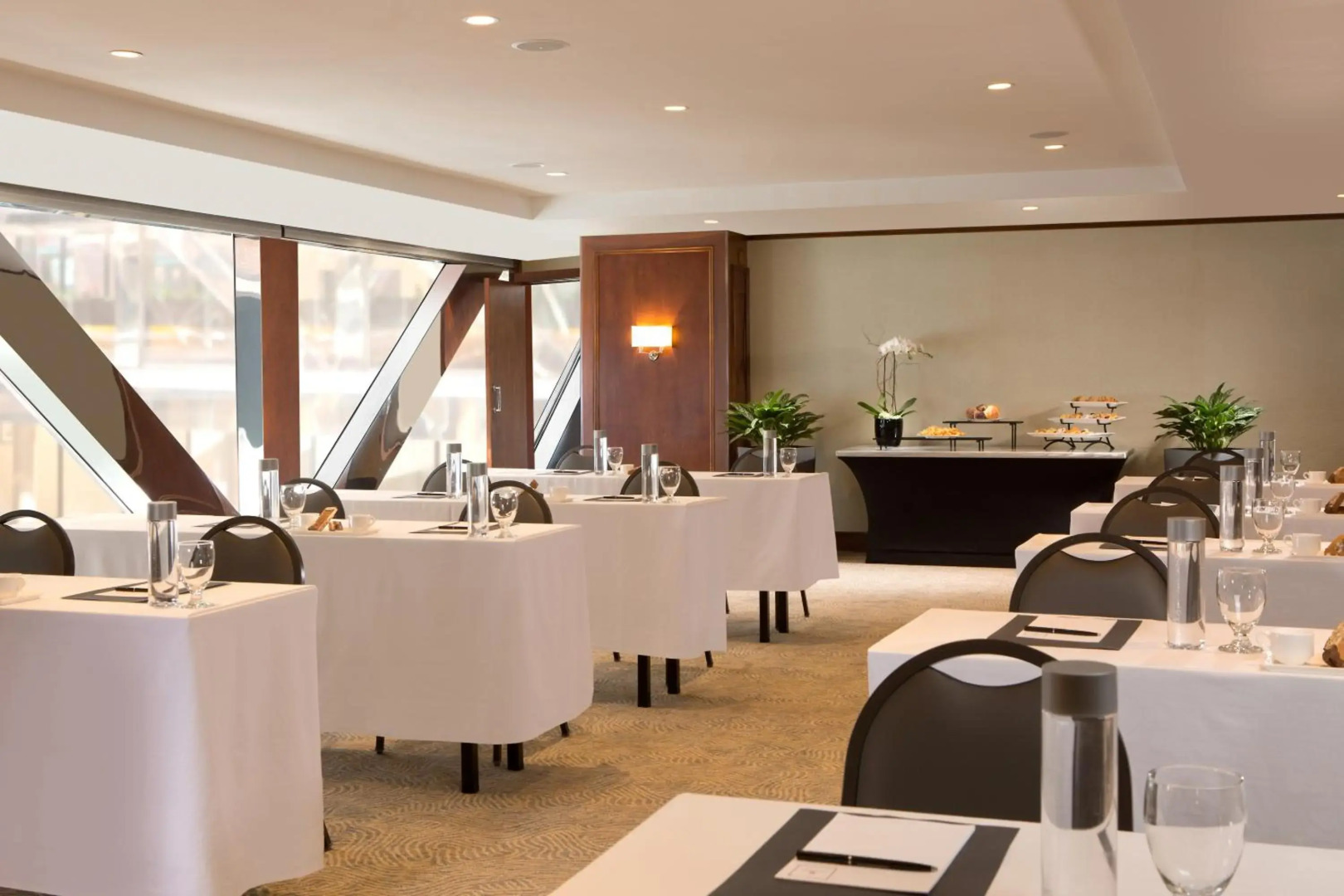 Photo - The Bostonian Boston