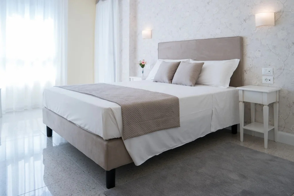 Foto - Guest House Train Station Venice - Atika & Atif