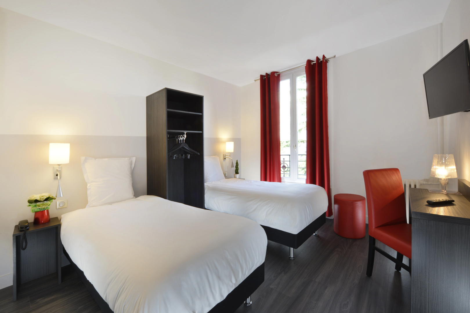 Photo - Hotel Douglas