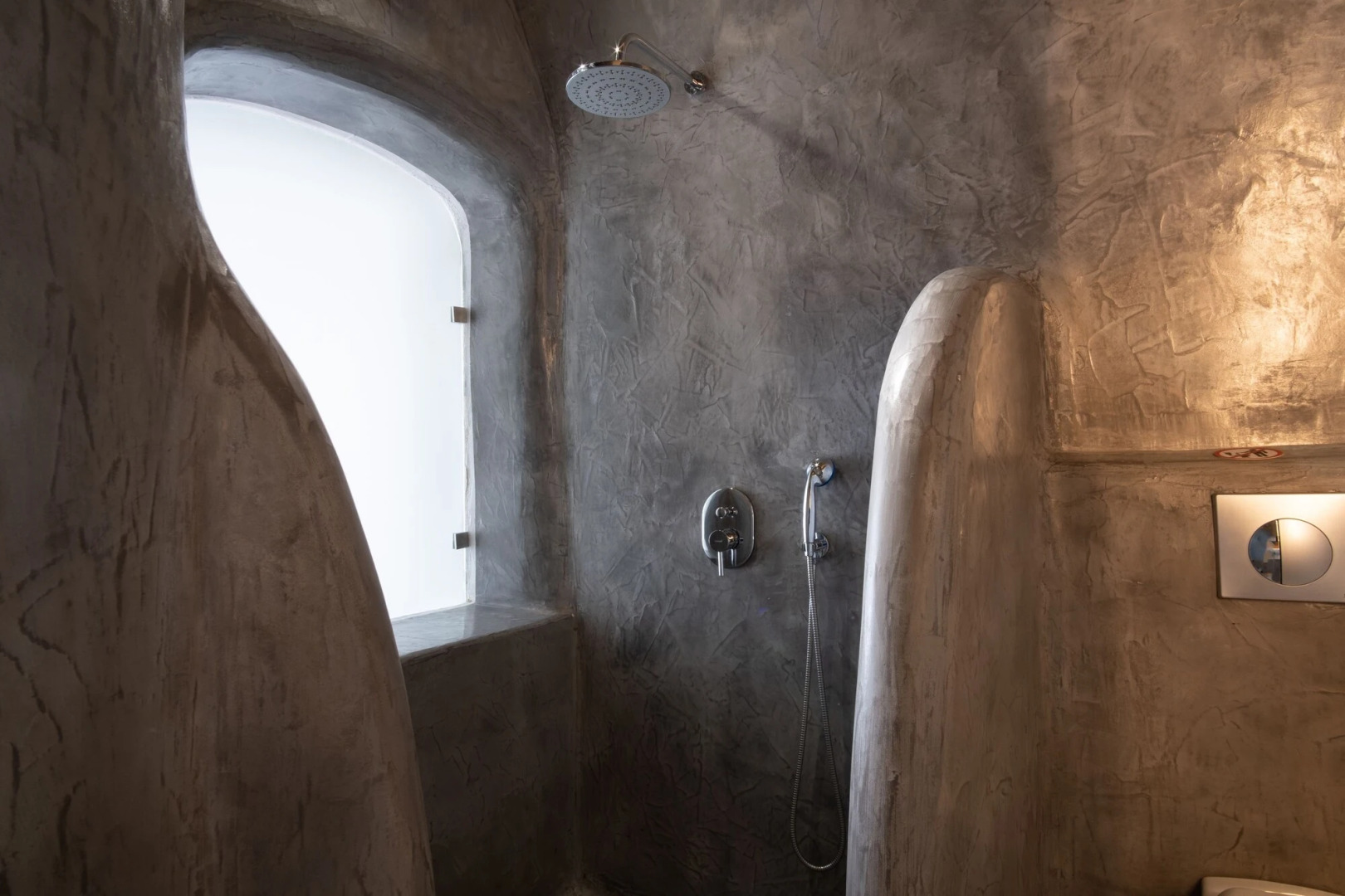 Photo - On the Cliff