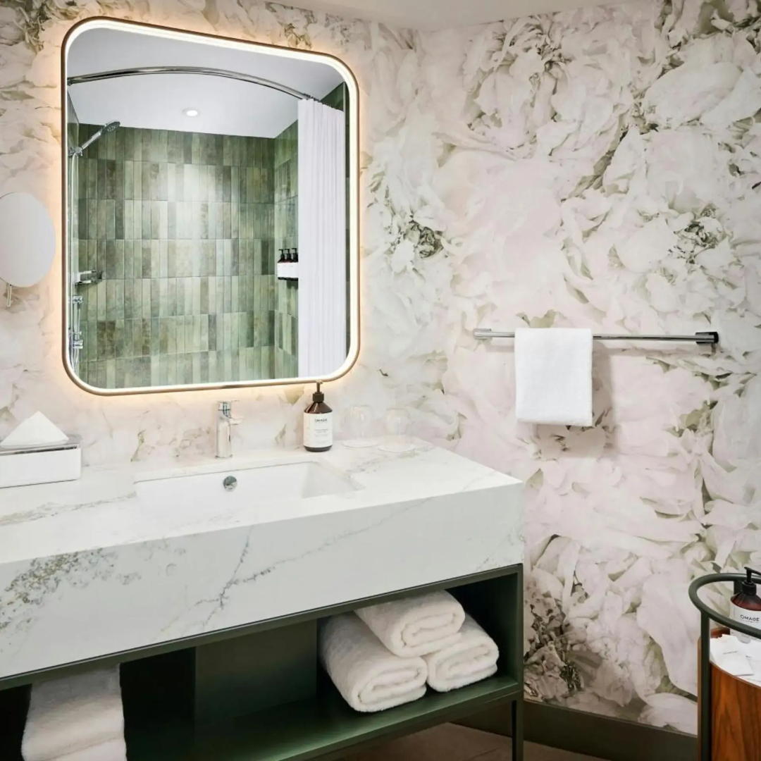 Photo - Ômage Hotel, Montreal Laval, a Tribute Portfolio Hotel