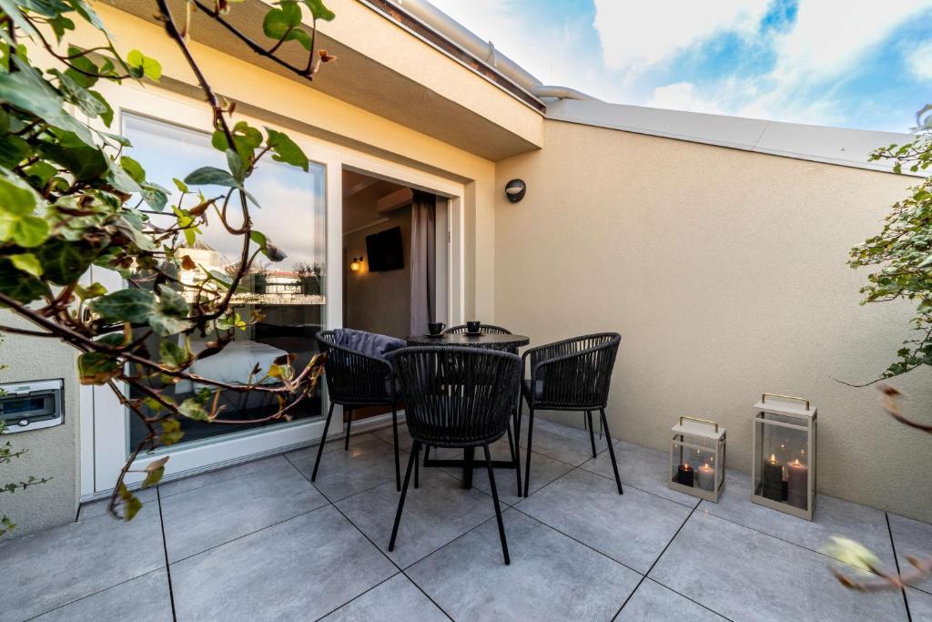 Photo - The Viaduct - Suites & More