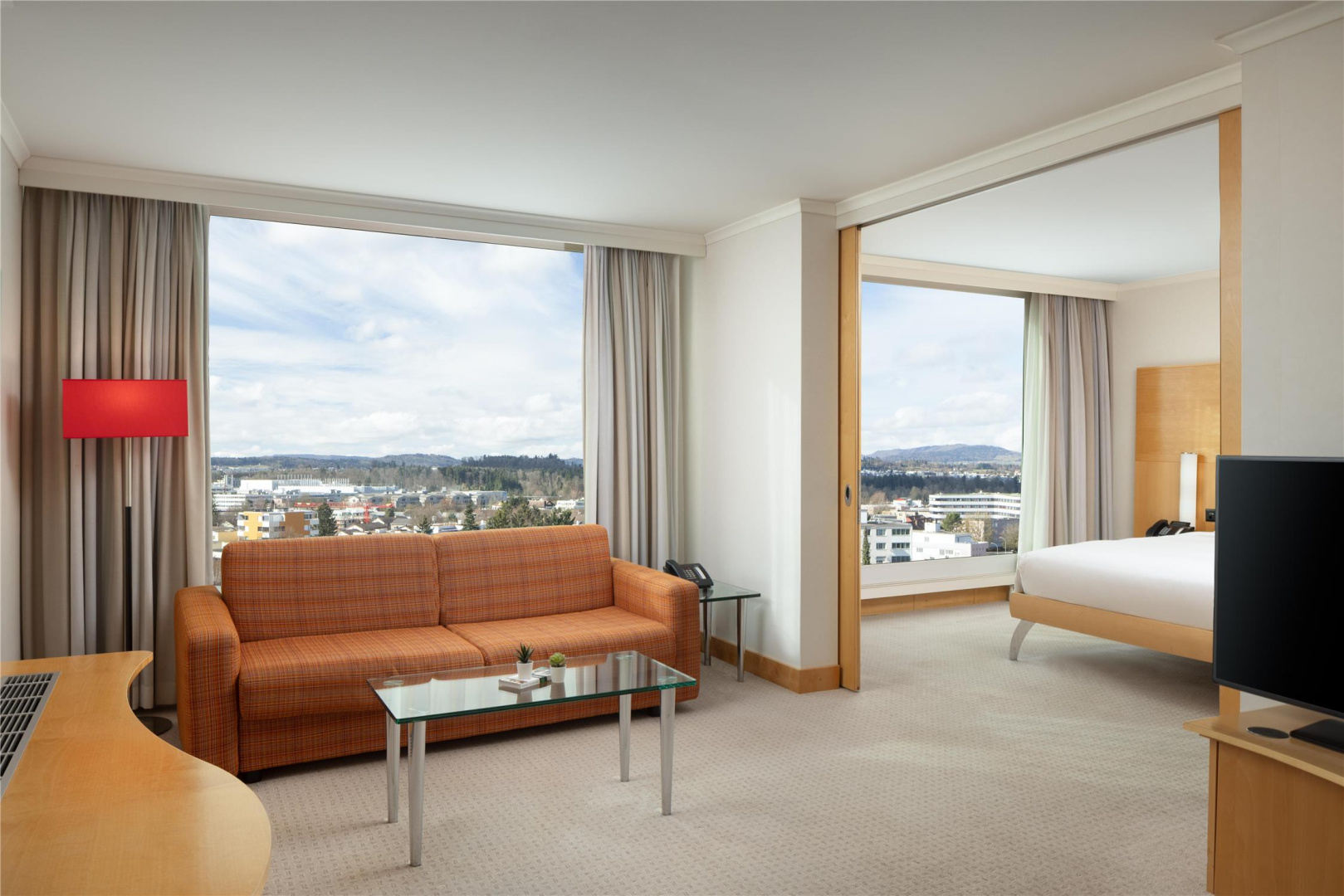 Photo - Hilton Zurich Airport
