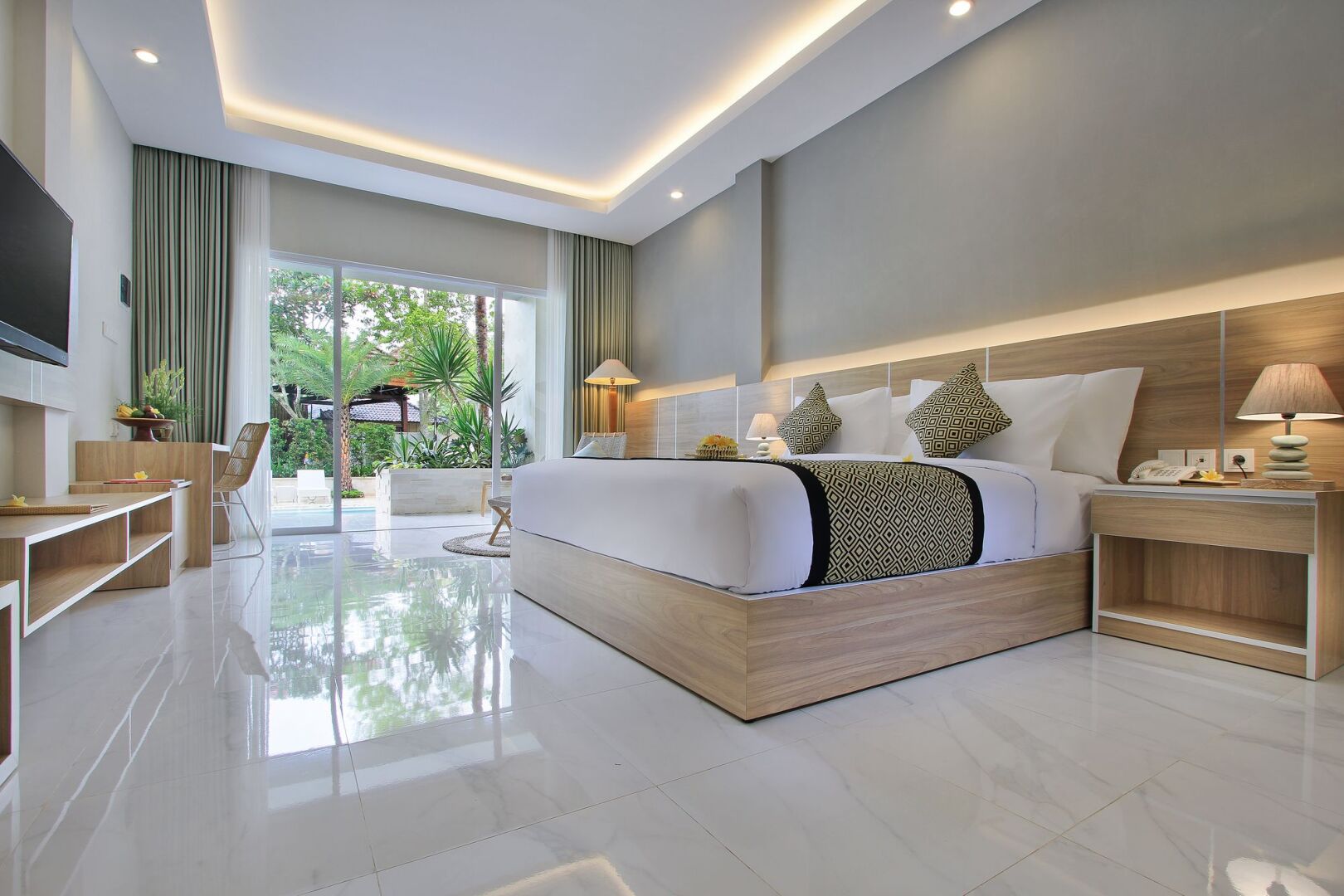 Foto - Tapa Tepi Kali Canggu