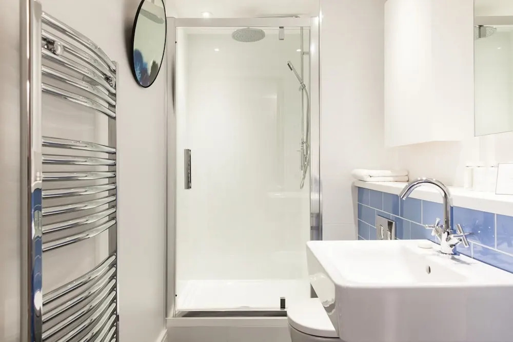 Foto - Rockwell East-Tower Bridge