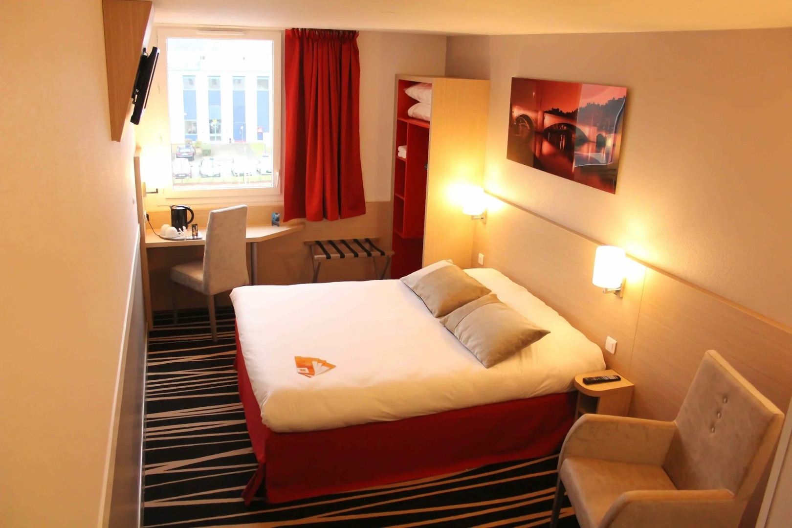 Photo - B&B HOTEL Lyon Aéroport Saint-Quentin-Fallavier