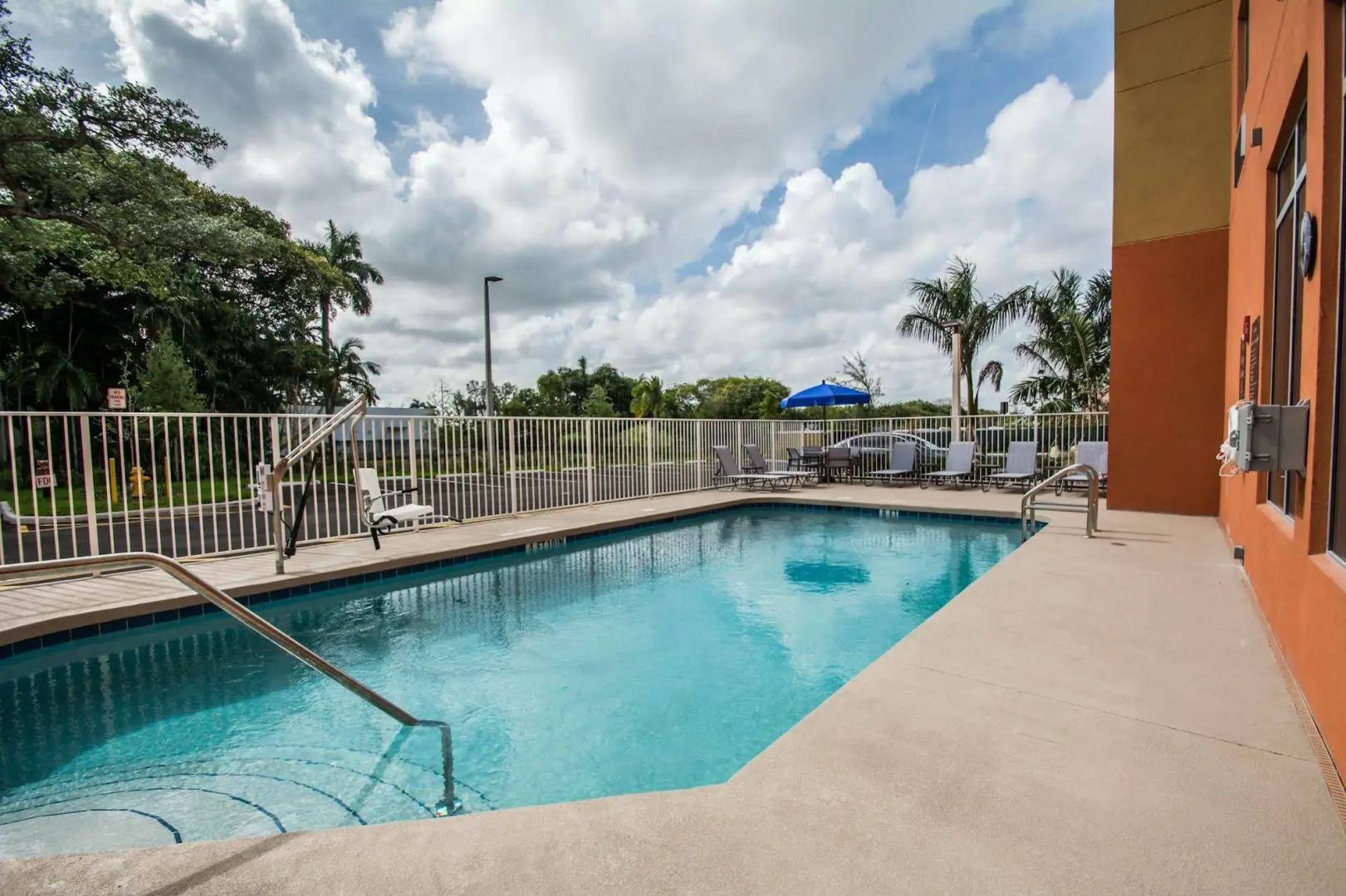 Foto - Comfort Suites Fort Lauderdale Airport South & Cruise Port
