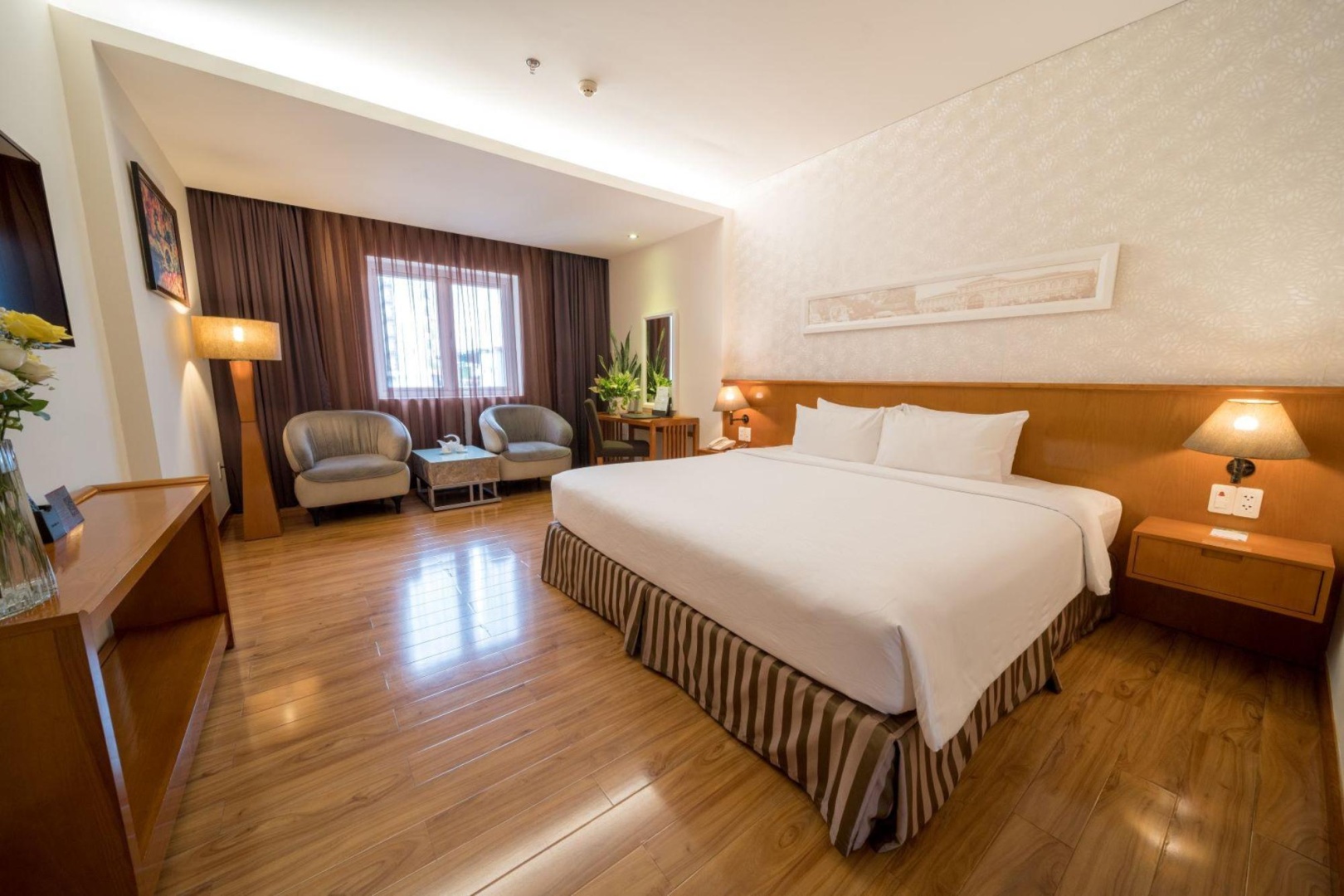 Photo - Renaissance Riverside Hotel Saigon