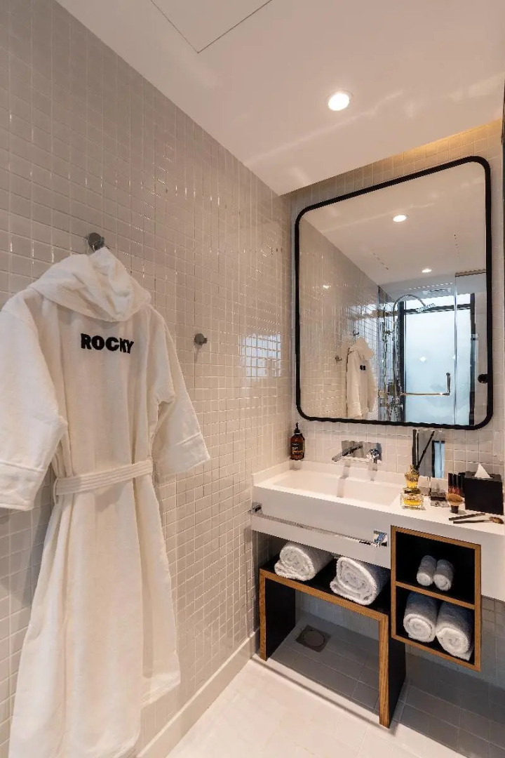 Photo - Studio One Hotel