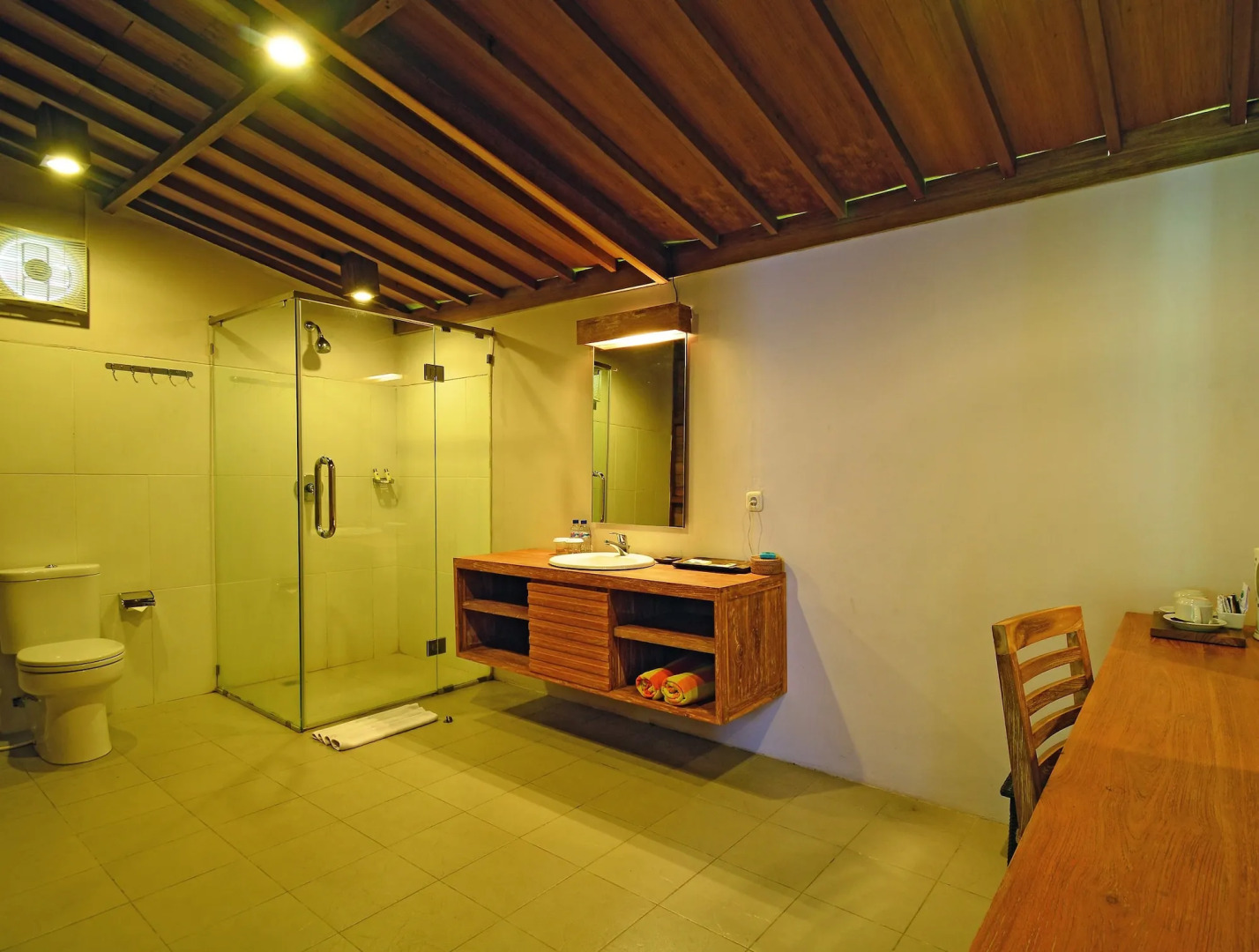 Foto - Pertiwi Bisma 1