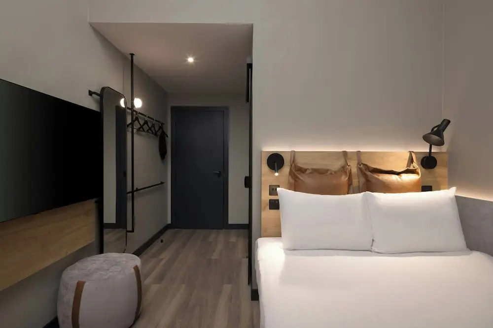 Photo - Moxy London Piccadilly Circus