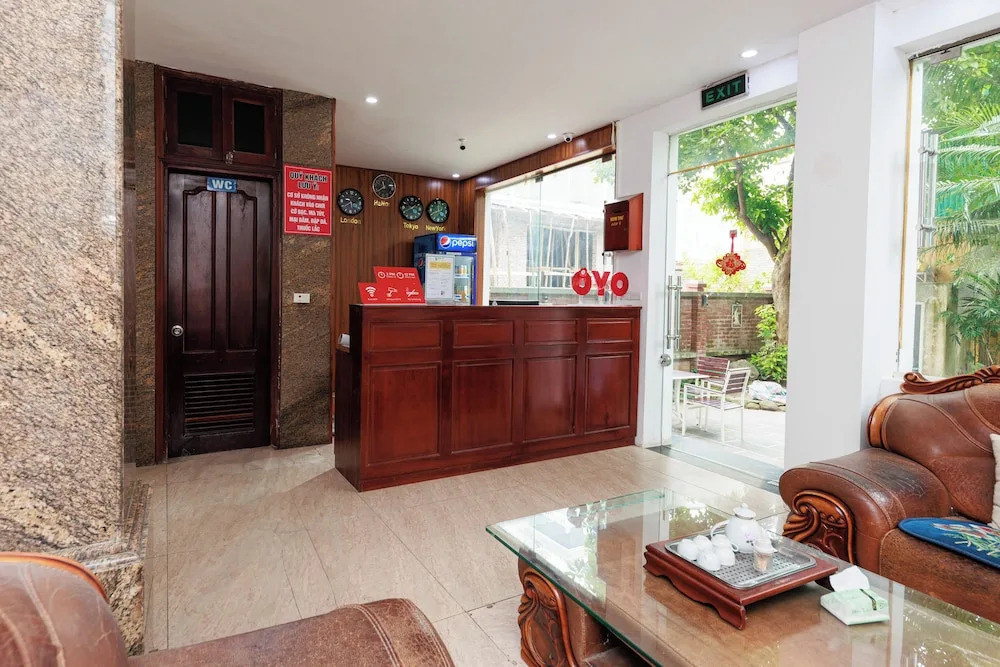 Foto - OYO 472 Lenka Hotel