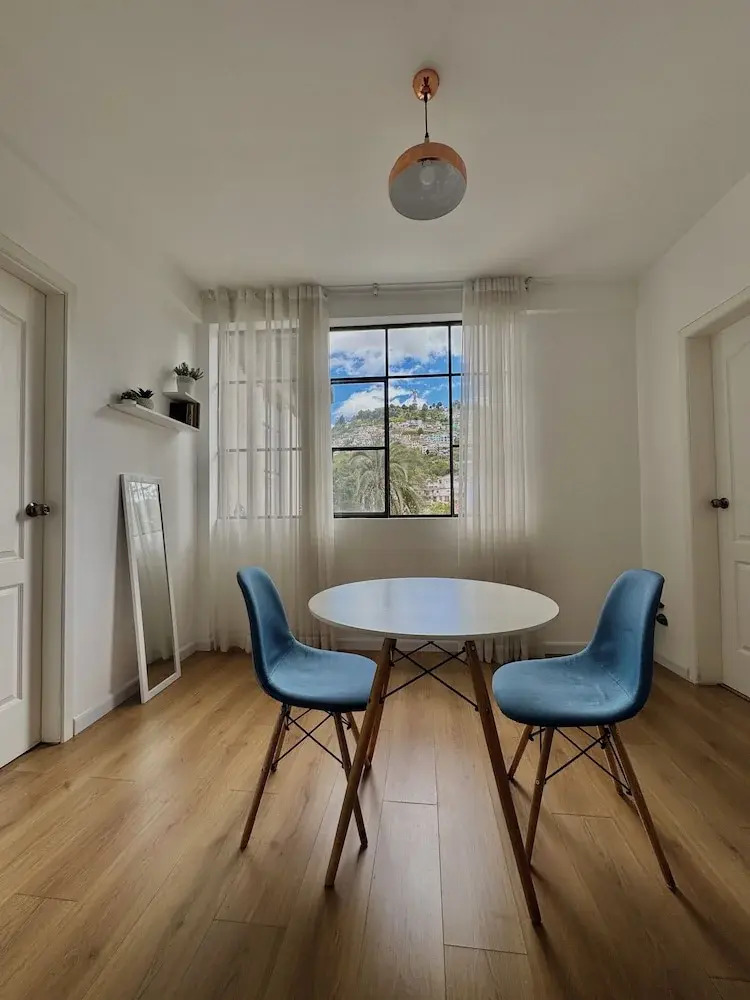 Foto - Traveler'S House